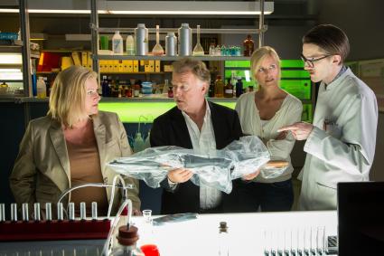 ZDF zeigt „SOKO Leipzig“ in Spielfilmlänge / 
Folge „Der Zobel“ konfrontiert das Team mit der deutschen Geschichte (FOTO)