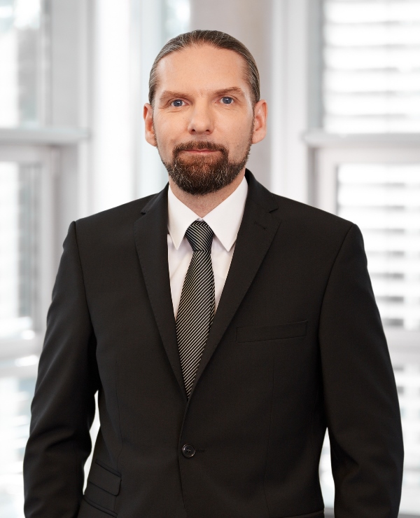 Jan Schulze steigt in die Geschäftsleitung von HSE24 auf