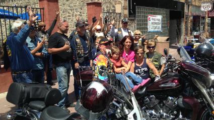 Mit der Harley auf der Route 66 / „Go West! – Familie Liebisch erobert Amerika“ / Montag, 7. April um 21:15 Uhr bei RTL II (FOTO)