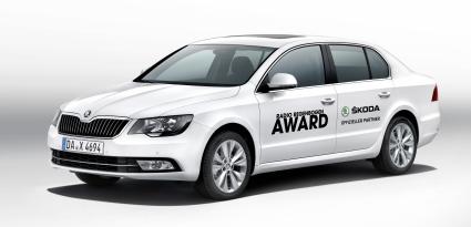 SKODA fährt die Stars zum Radio Regenbogen Award 2014 (FOTO)