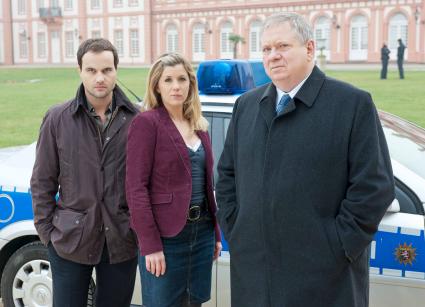 „Der Staatsanwalt“ ermittelt in „Bunga-Bunga“-Fall /Drehstart zu acht neuen Folgen der ZDF-Krimireihe (FOTO)