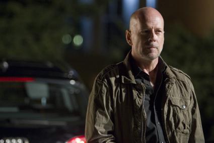 Free-TV-Premiere „The Cold Light of Day“ im ZDF-„Montagskino“ / Actionthriller mit Henry Cavill, Bruce Willis und Sigourney Weaver (FOTO)