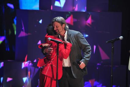 „He–s the Bomb!“: Danyiom (15) aus Ludwigsburg gewinnt „The Voice Kids“ 2014 (FOTO)