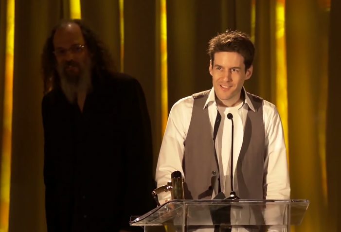 Daniel Scholz gewinnt Break Thru Mixer Award Daniel Scholz gewinnt Break Thru Mixer Award
