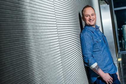 ZDFneo: Neue Folgen „nate light“ mit Comedian Philip Simon (FOTO)