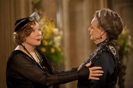 Start der dritten Staffel „Downton Abbey“ im ZDF / Shirley MacLaine als Gaststar in der preisgekrönten Serie zu sehen (FOTO)