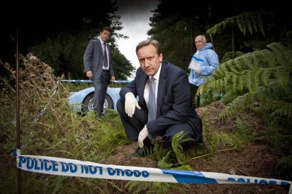 Neue Folgen „Inspector Barnaby“ im ZDF mit Neil Dudgeon als neuem Detective Chief / John Nettles moderiert „Inspector Barnaby: Die lange Nacht“ (FOTO)