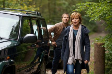 Zwei neue Fälle für „Kommissarin Lucas“ / Dreharbeiten für die ZDF-Samstagskrimireihe mit Ulrike Kriener (FOTO)