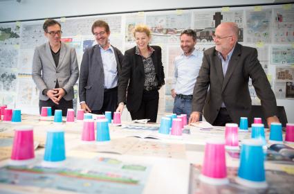 Anerkennung für aufwendige Arbeiten: 
Sieger des dpa-infografik awards 2014 stehen fest (FOTO)