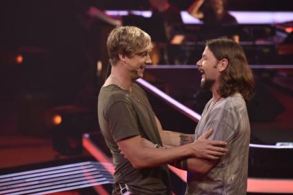 #TVOG-Fans feiern ein neues Traumpaar: „Erst #Brangelina, jetzt #Reamu – eine Love-Story“ (FOTO)