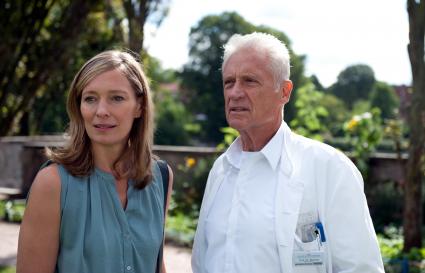ZDF dreht „Engel der Gerechtigkeit – Geld oder Leben“ mit Katja Weitzenböck und Robert Atzorn (FOTO)