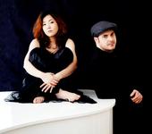 „Erlebnisreise Flügel“ – Klavierduo Tsuyuki&Rosenboom spielt „Virtuoses zu vier Händen von Bach, Schubert und Liszt!“