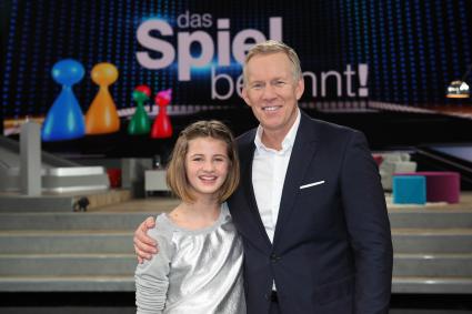 „Das Spiel beginnt! – Die große Show von 3 bis 99“ im ZDF / 
Johannes B. Kerner präsentiert Familienshow gemeinsam mit Emma Schweiger (FOTO)