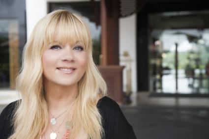 Rund um den Globus: Julia Leischik sucht Willie – am Sonntag, 22. Februar 2015, 18:55 Uhr in SAT.1 / Neue Folgen des Erfolgsformats (FOTO)