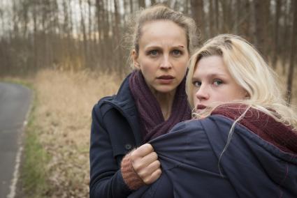 Petra Schmidt-Schaller recherchiert „Die kalte Wahrheit“ / ZDF-„Fernsehfilm der Woche“über einen tödlichen Autounfall (FOTO)