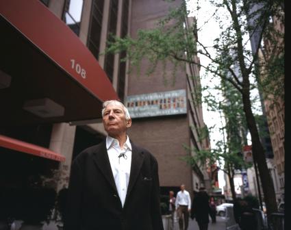 Die HBO-Dokureihe „Der Unglücksbringer: das Leben und die Tode des Robert Durst“ ab 14. Mai auf Sky (FOTO)