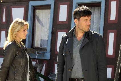 Tödliche Machenschaften um umstrittenen Energiepark /
ZDF zeigt Taunuskrimi „Wer Wind sät“ nach Bestsellerroman von Nele Neuhaus (FOTO)