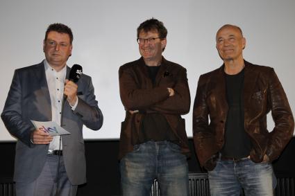 Deutschlandpremiere von „Frauen“ in Schwerin:
Koproduktion von Sky mit Heiner Lauterbach und Nikolai Müllerschön (FOTO)