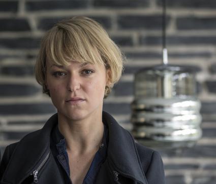 Fünfter Film der ZDF-Samstagskrimireihe „Kommissarin Heller“ entsteht in Berlin und Wiesbaden / „Hitzschlag“ mit Lisa Wagner und Hans-Jochen Wagner (FOTO)