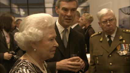 „Queen–s Day“ in ZDFneo: Königliches Programm anlässlich des Deutschlandbesuchs von Queen Elizabeth II. (FOTO)