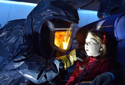 Diese Untoten sind nicht schick: ProSieben zeigt das Vampir-Serien-Epos „The Strain“ mittwochs ab 29. Juli 2015 (FOTO)