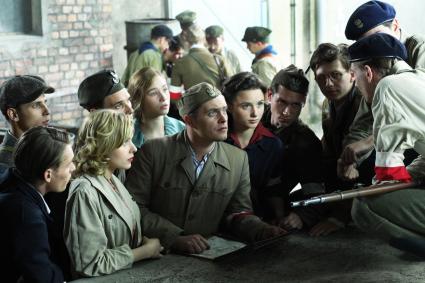 ZDF zeigt „Warschau –44“ als Free-TV-Premiere / Polnischer Kinofilmüber den Warschauer Aufstand (FOTO)