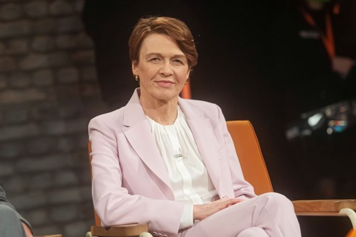 „3nach9“: First Lady Elke Büdenbender arbeitet ab 2. Mai wieder als Richterin (FOTO)
