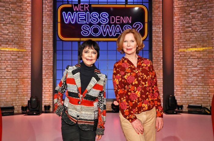 Diese Drombuschs raten: Marion Kracht und Simone Rethel bei „Wer weiß denn sowas?“ / Das Wissensquiz vom 25. bis 29. April 2022, um 18:00 Uhr im Ersten, moderiert von Kai Pflaume (FOTO)