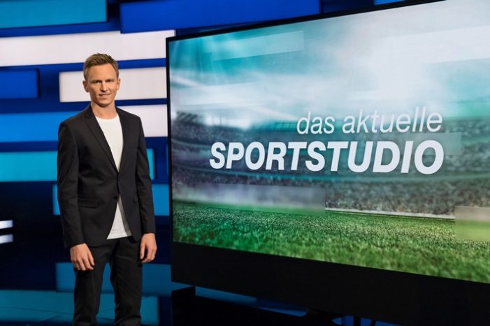 Rudi Völler zu Gast im „aktuellen sportstudio“ des ZDF (FOTO)
