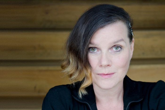 3sat-Preis beim 59. Berliner Theatertreffen an Claudia Bauer verliehen (FOTO)