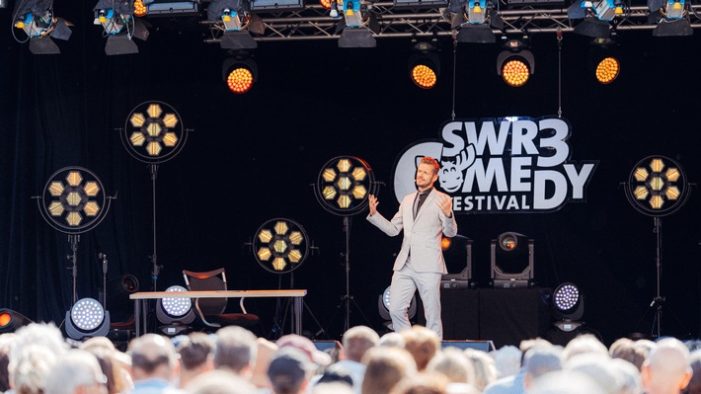 Sonne, Spaß und strahlende Gesichter beim „SWR3 Comedy Festival“ in Bad Dürkheim (FOTO)