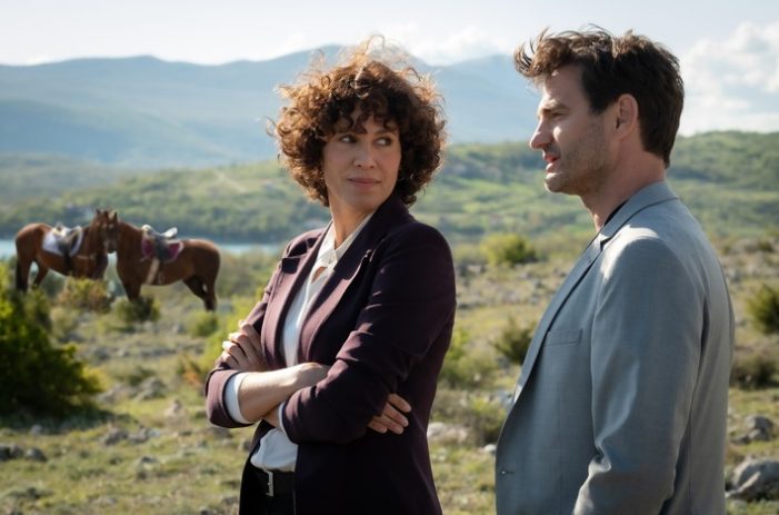 „Der Kroatien-Krimi“: Zwei spannende neue Filme mit Jasmin Gerat und Lenn Kudrjawizki abgedreht (FOTO)