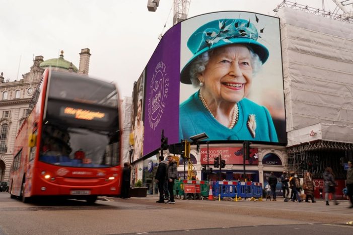 „ZDF Royal“: 70. Thronjubiläum der Queen live und in Dokus (FOTO)