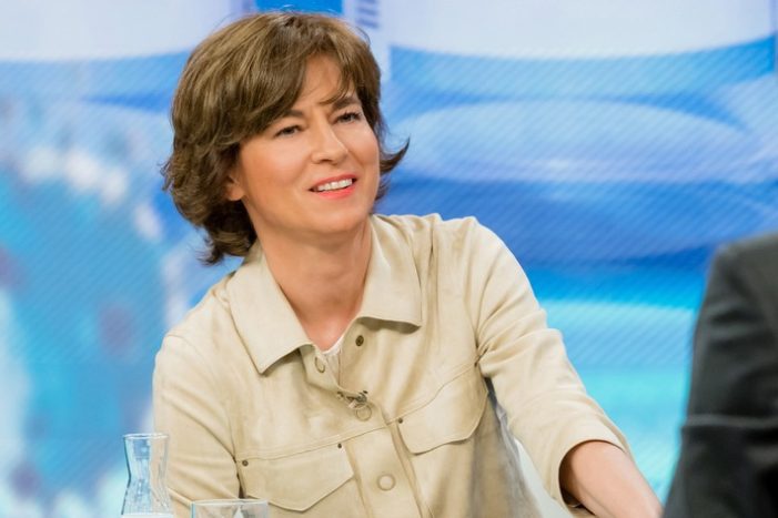 „maybrit illner“ im ZDF mit Claudia Roth und Manfred Weber (FOTO)