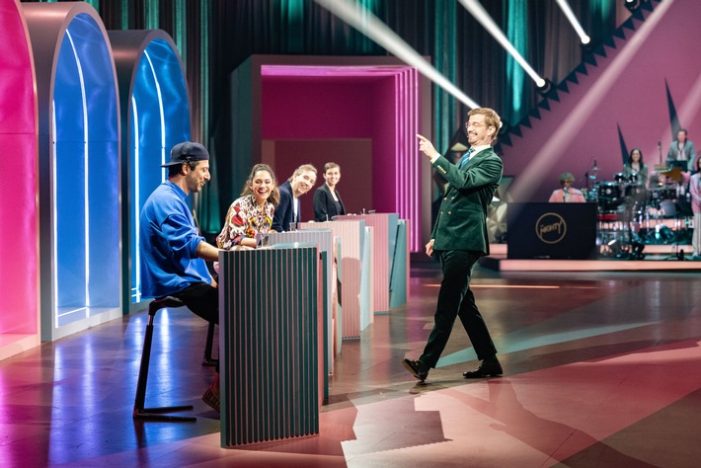 Wie lange wird Joko Winterscheidt seine Sendung moderieren? Nilam Farooq, Olli Schulz und Fahri Yardim quizzen ab Dienstag bei „Wer stiehlt mir die Show?“ um Jokos Job (FOTO)