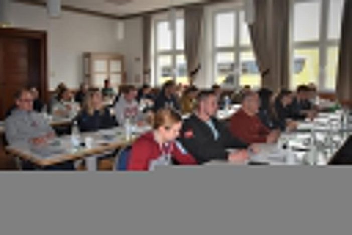 Kommunikation und Konfliktbewältigung: Neue Wege in der Tierarztpraxis