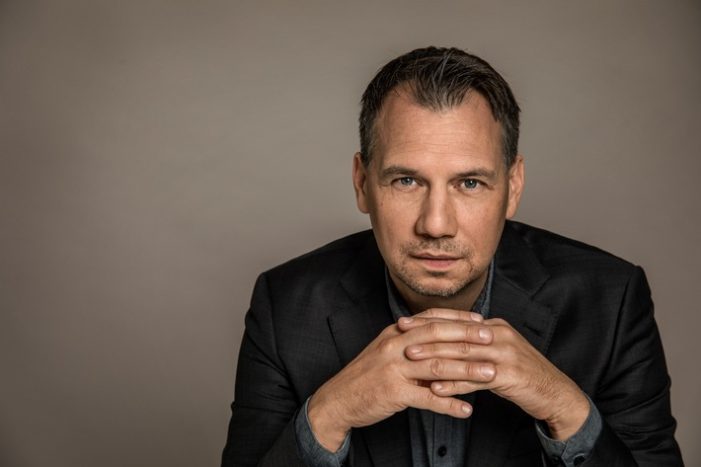 Sebastian Fitzek verabschiedet sich vom RIVERBOAT Berlin (FOTO)
