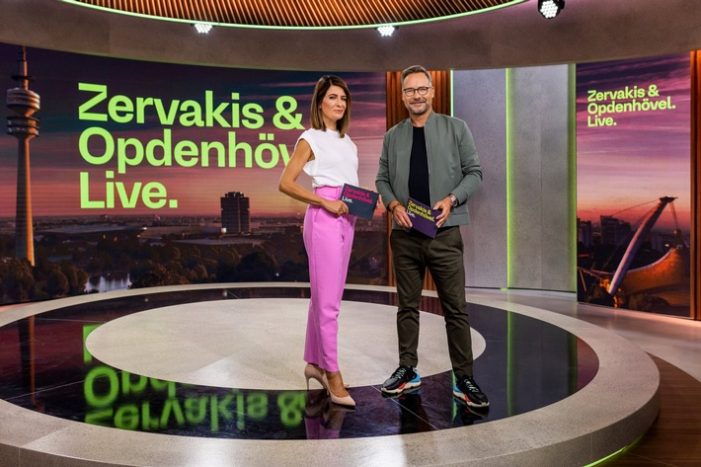 „Wir machen Sie zum Stromprofi“: „Zervakis& Opdenhövel. Live.“ kehrt voller Energie aus der Sommerpause zurück (FOTO)