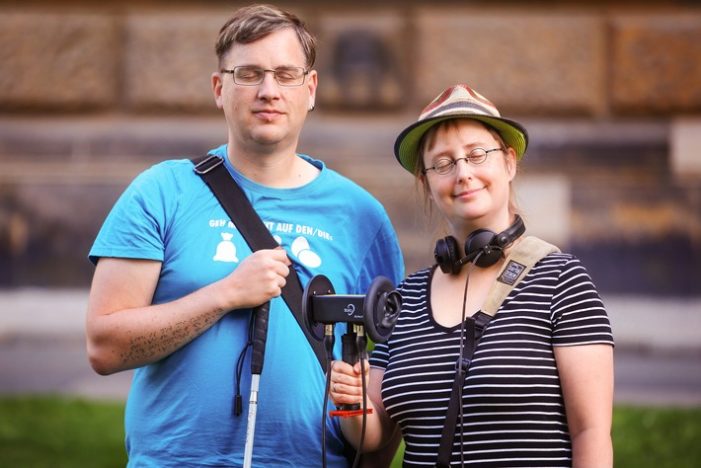 „Weil die Welt mehr bietet als Bilder“: Neuer MDR SACHSEN-Podcast ermöglicht dreidimensionales Klangerlebnis für Sehbehinderte und Sehende (FOTO)