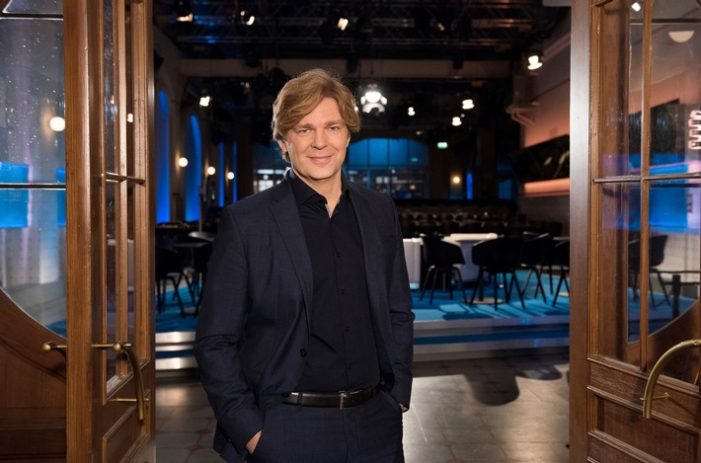 „NACHTCAFÉ: Wenn das Geld nicht mehr reicht“ (FOTO)