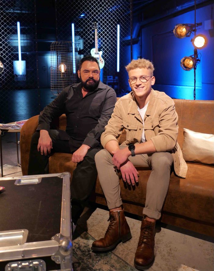 Star-Act Alphaville unterstützt Talent Tammo im großen Finale von The Voice of Germany