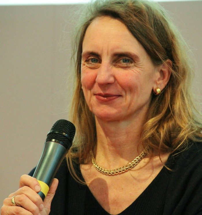 Christine Lötters mit Moderation des 15. MES-Tages auf der HM HANNOVER MESSE beauftragt