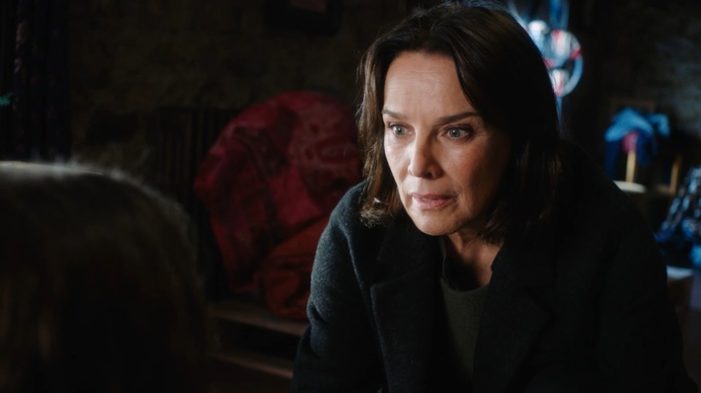 „Der Irland-Krimi“: Dreharbeiten für zwei neue Filme mit Désirée Nosbusch als Kriminalpsychologin Cathrin Blake (FOTO)