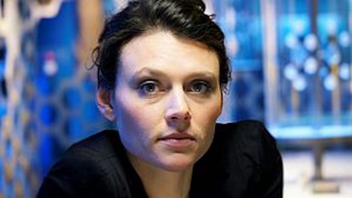 Die Gewinnerin der Krimi-Ausschreibung und damit die Stipendiatin der Mörderischen Schwestern 2022 ist: Maike Möller-Engemann für ihren Beitrag »Femizide«