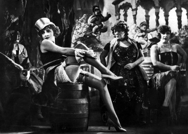 zum heutigen Geburtstag von Marlene Dietrich
