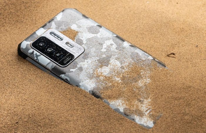 Oukitel WP27: Leichtgewicht unter den Outdoor-Smartphones im coolen Tarn-Look