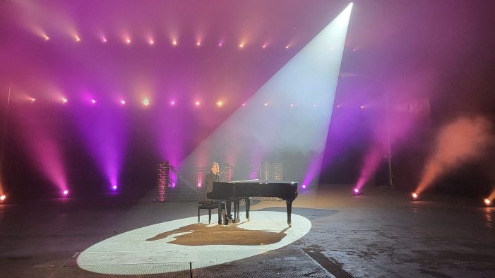 Musik, die coacht: Greg Huntings Konzert mit Mehrwert in Berlin