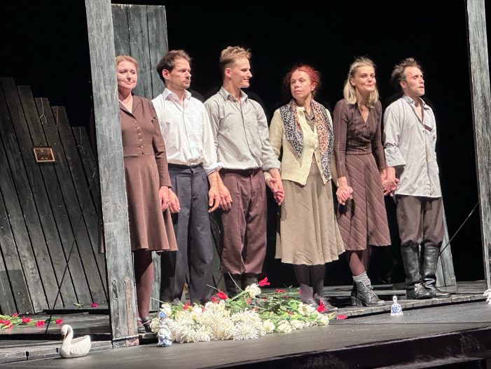 Alytus Stadttheater aus Litauen: MARIA.