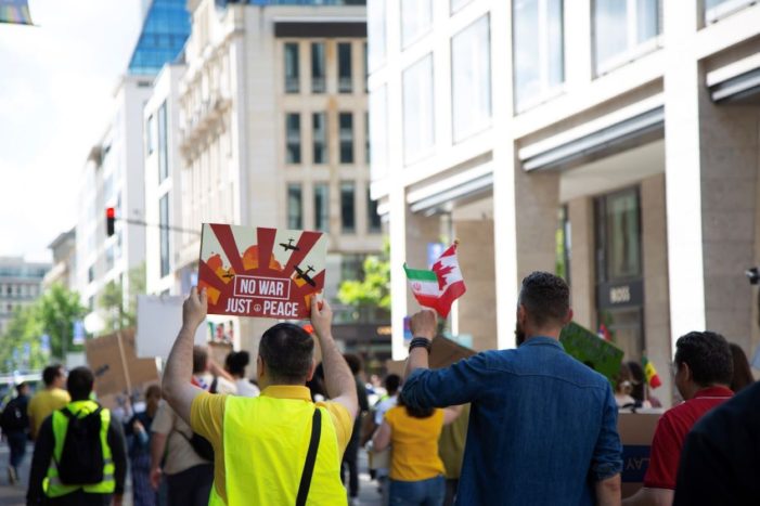 11. jährliche Gedenkveranstaltung an die Deklaration des Weltfriedens und Peace Walk