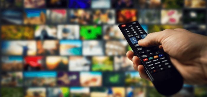 Weniger als 30 % schauen noch lineares Fernsehen Weniger als 30 % schauen noch lineares Fernsehen